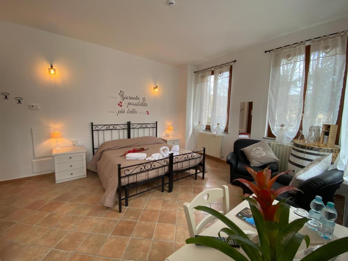 Locanda Della Pieve Pievebovigliana Εξωτερικό φωτογραφία