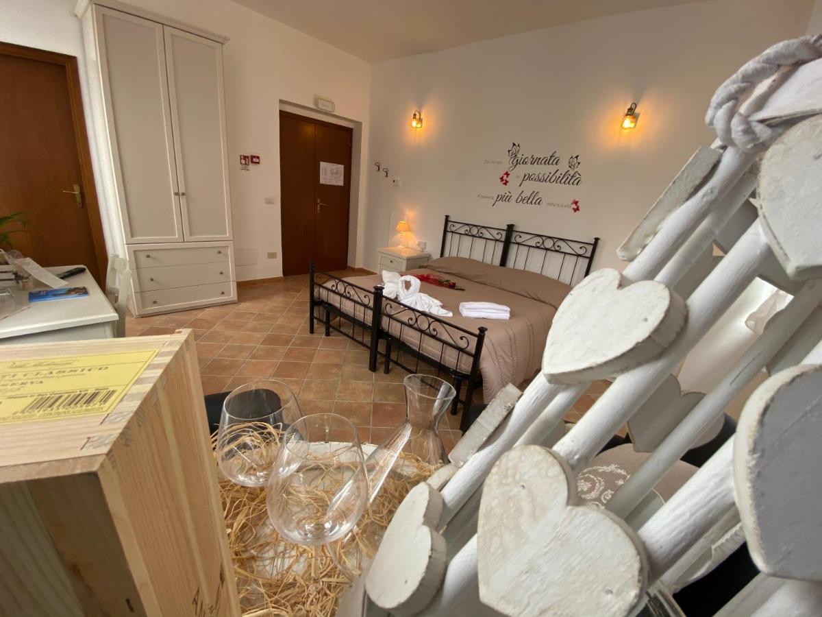 Locanda Della Pieve Pievebovigliana Εξωτερικό φωτογραφία