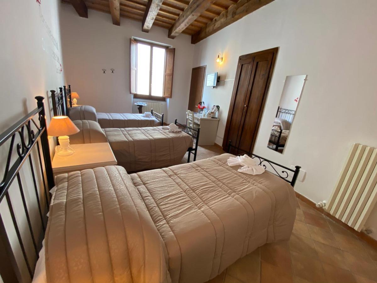 Locanda Della Pieve Pievebovigliana Εξωτερικό φωτογραφία
